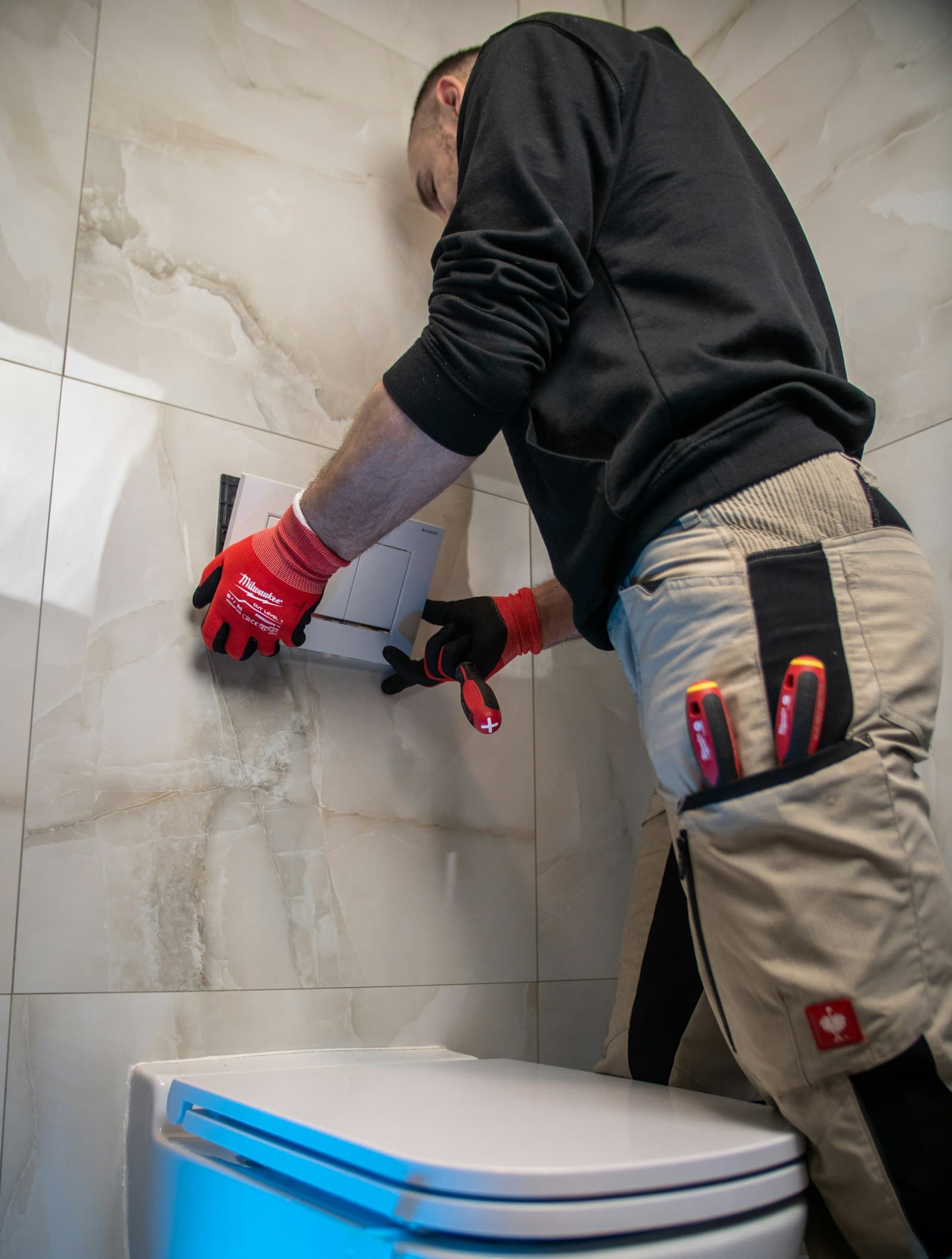 Plumber performing drain-related plumbing service in Murfreesboro, TN